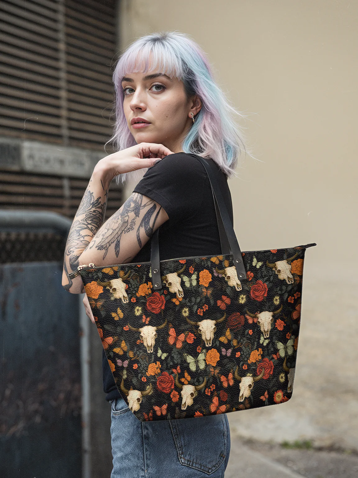 "Thornfall" Leather Tote Bag Matching Set (FREE WALLET)